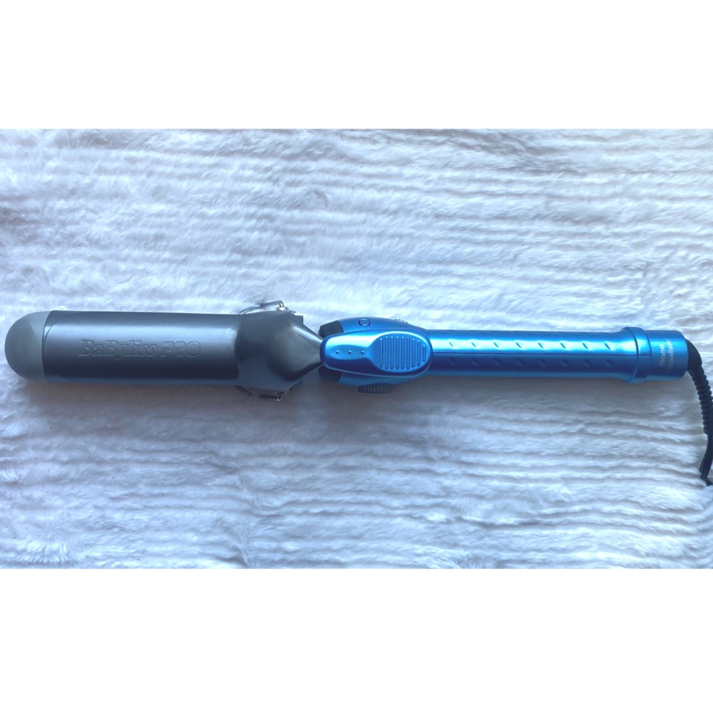 BaBlissPro Nano Titanium Spring Curling Iron 1.5”